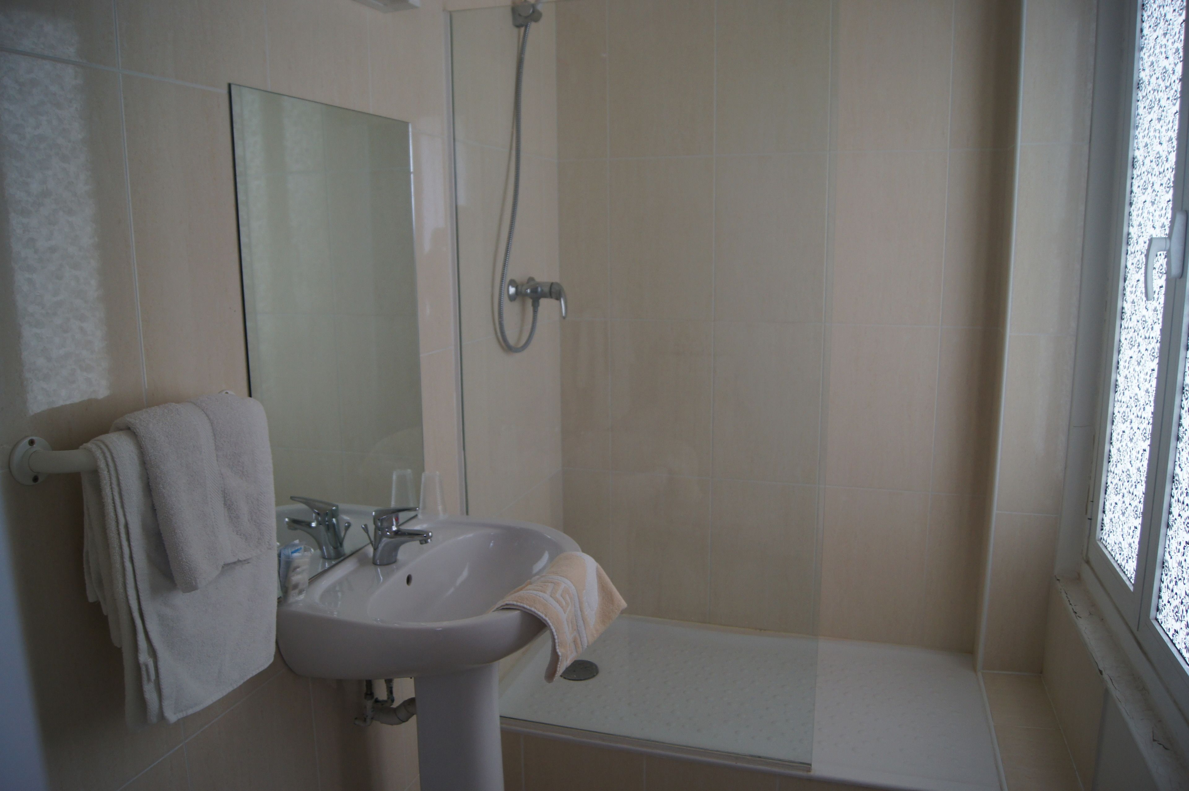 Photo - Hôtel Moderne