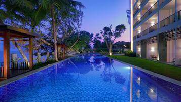 Alberca al aire libre