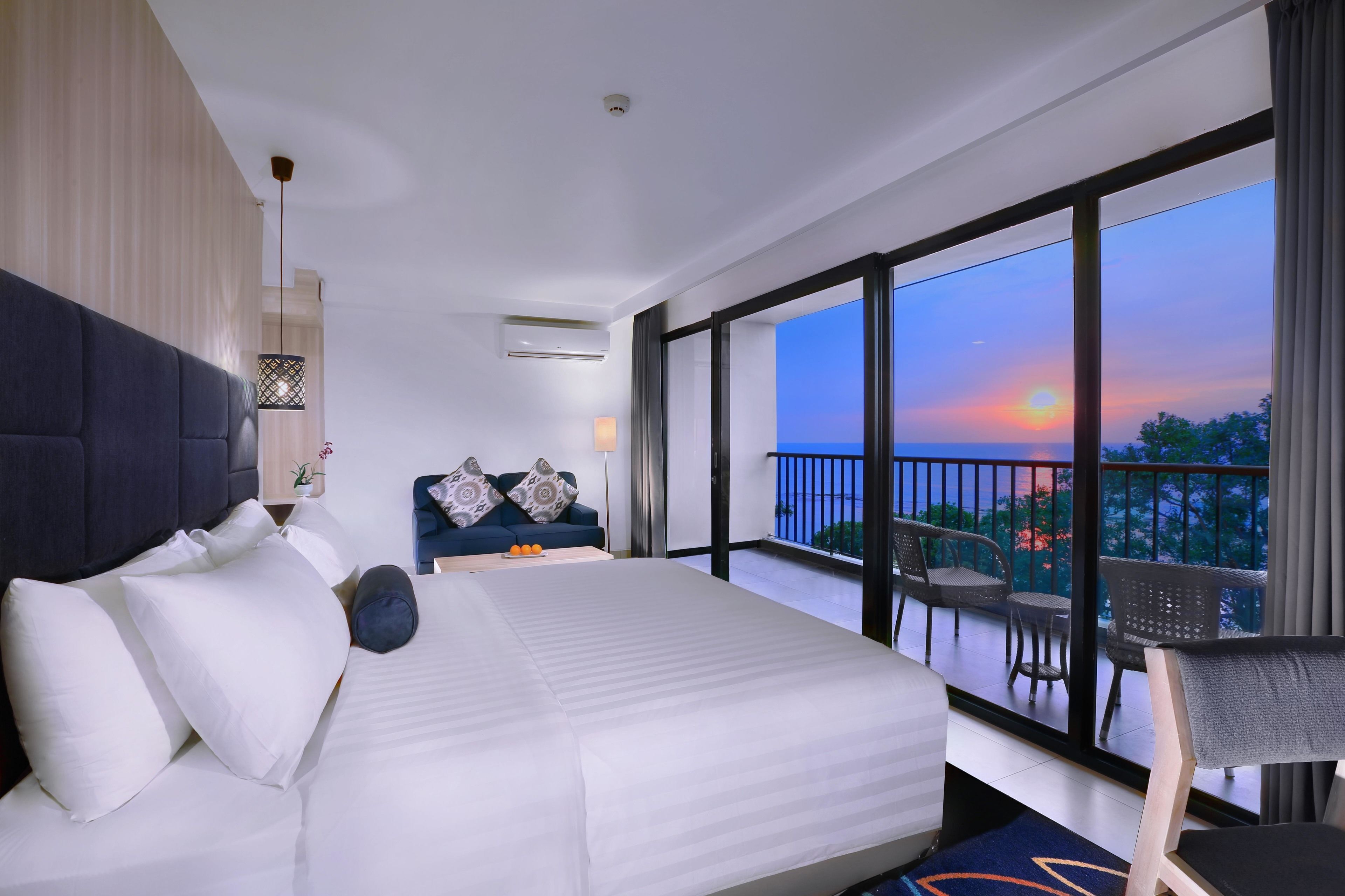 Ropa de cama de alta calidad y minibar 