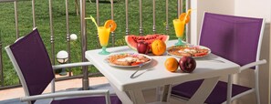 Studio (Triple) | Balcony - King's Village Apartments (Hersonissos)