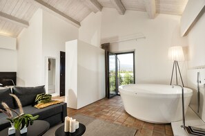 Junior Suite, 1 King Bed with Sofa bed, Bathtub | Premium bedding, minibar, in-room safe, desk - Ramo d'Aria Etna Boutique Hotel (Giarre)
