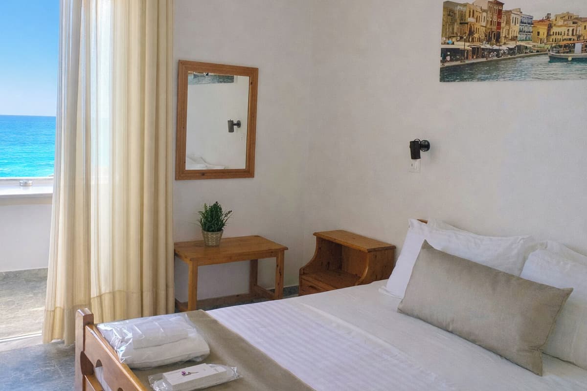 Double Room, Sea View | Premium bedding, in-room safe, free WiFi, bed sheets