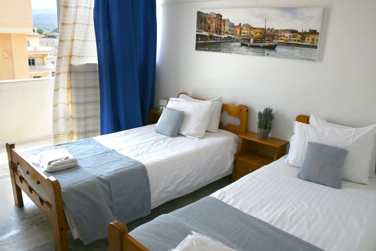 Chambre, 2 lits une place