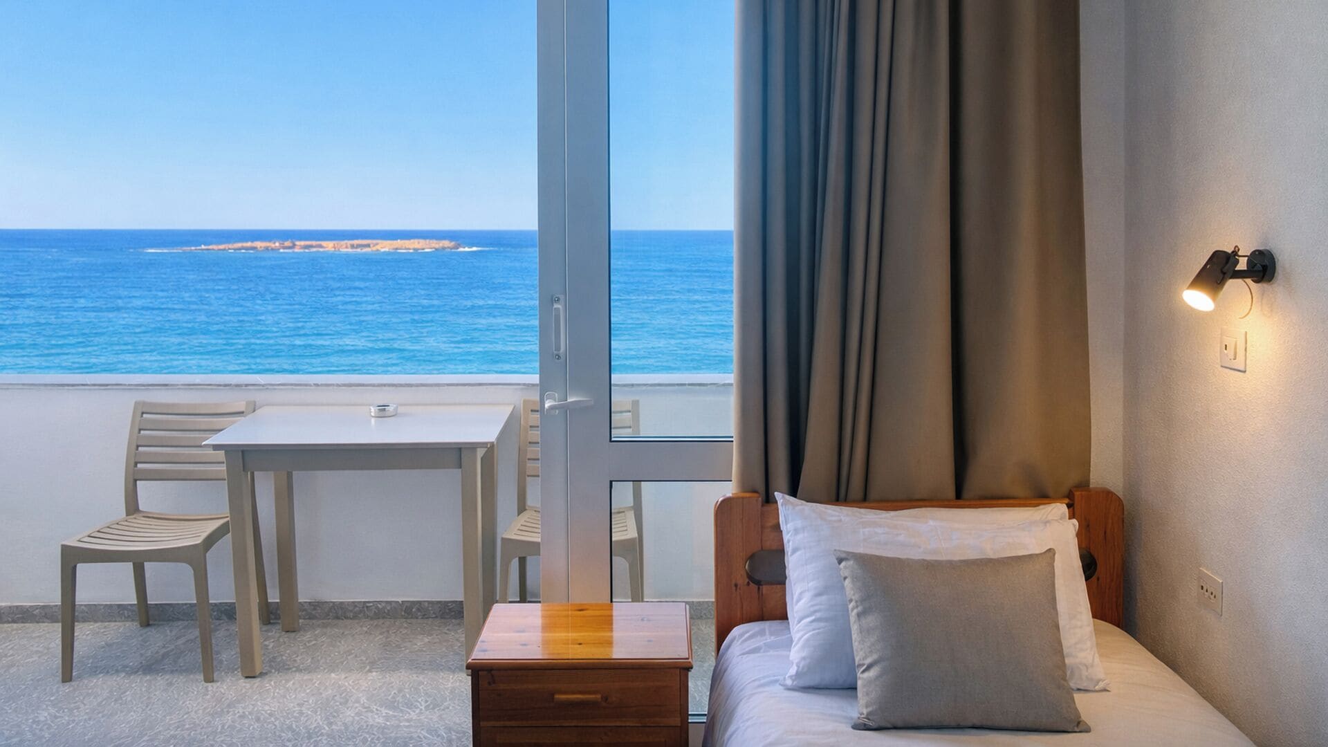 Photo - Klinakis Beach Hotel