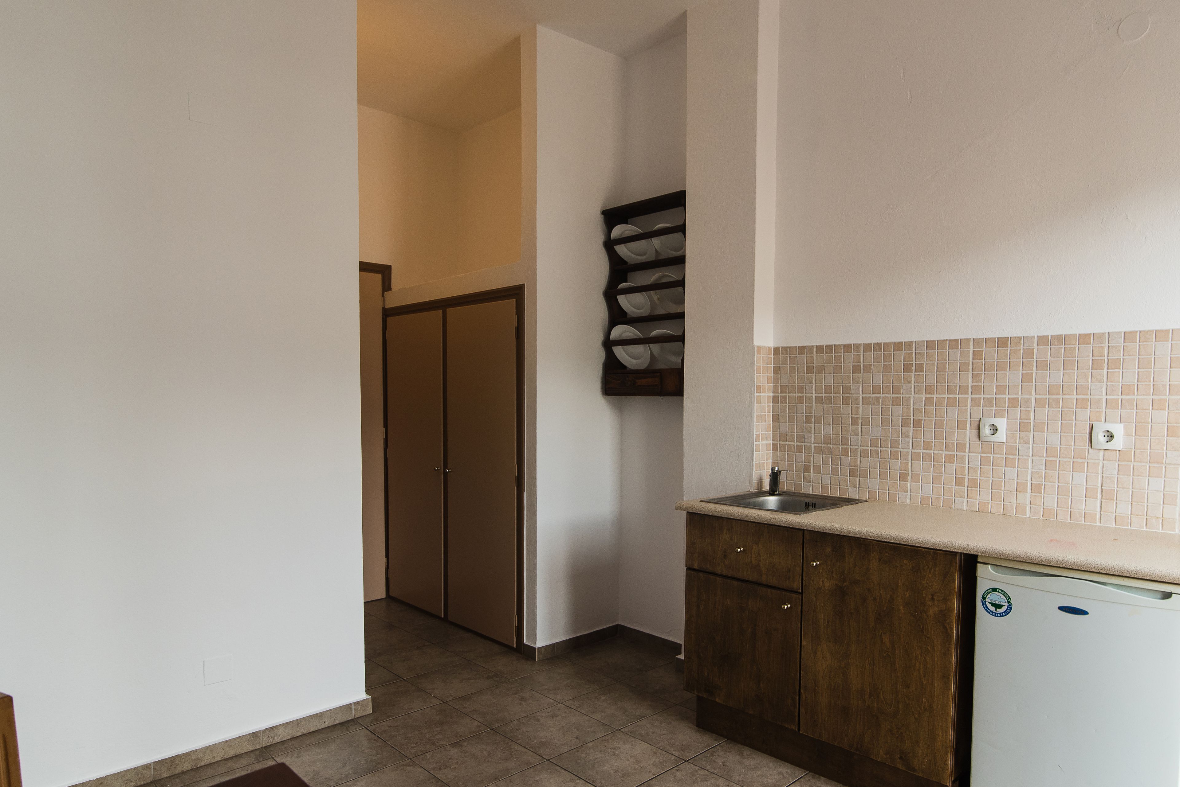 apartment, 1 bedroom | private kitchenette | fridge, stovetop, electric kettle, cookware/dishes/utensils