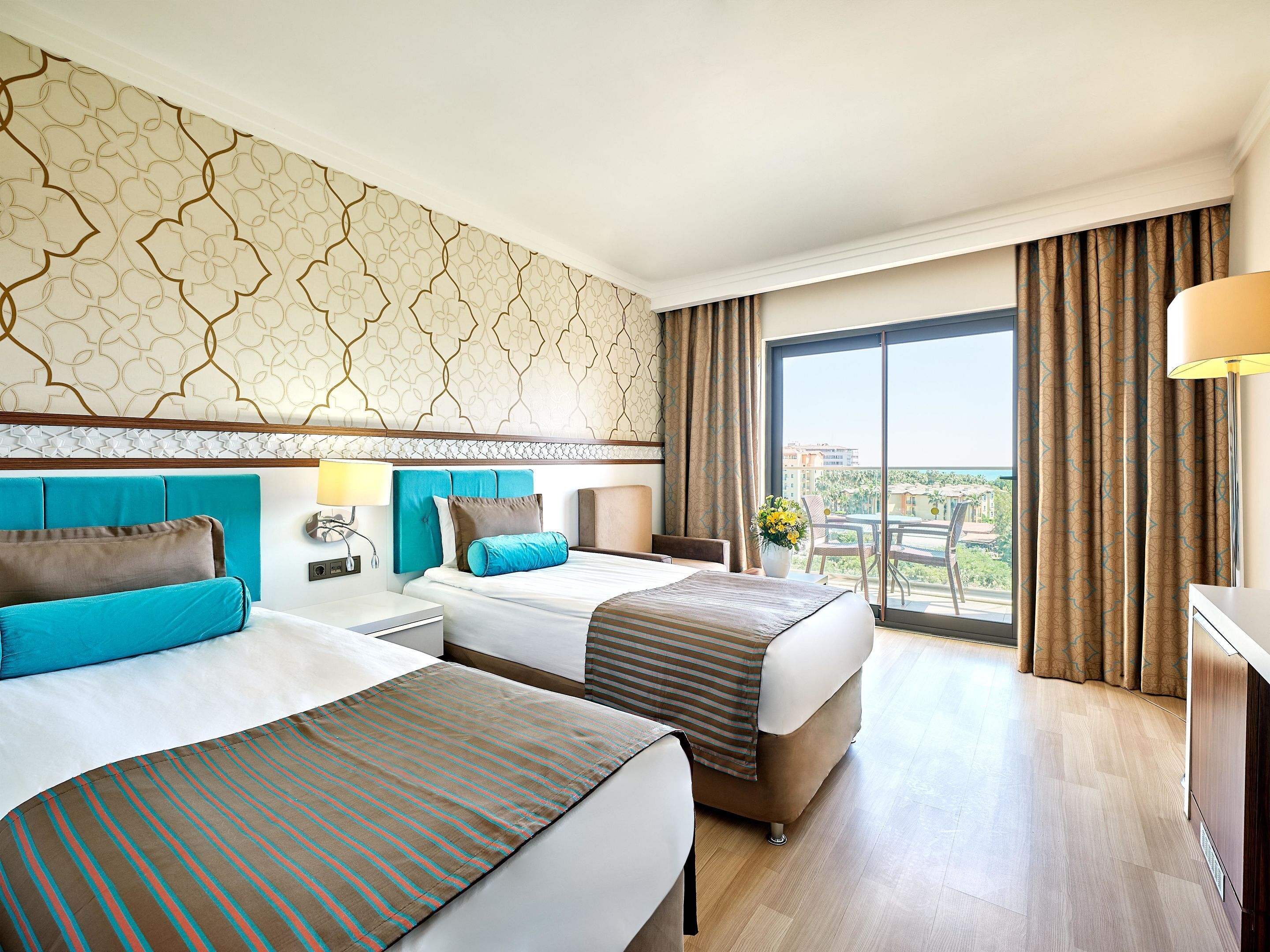 Comfort Room, 2 Bedrooms, 2 Bathrooms (Sea Side) | Hypo-allergenic bedding, free minibar, in-room safe, blackout curtains