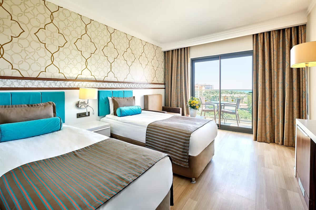 Comfort Room, 2 Bedrooms, 2 Bathrooms (Sea Side)