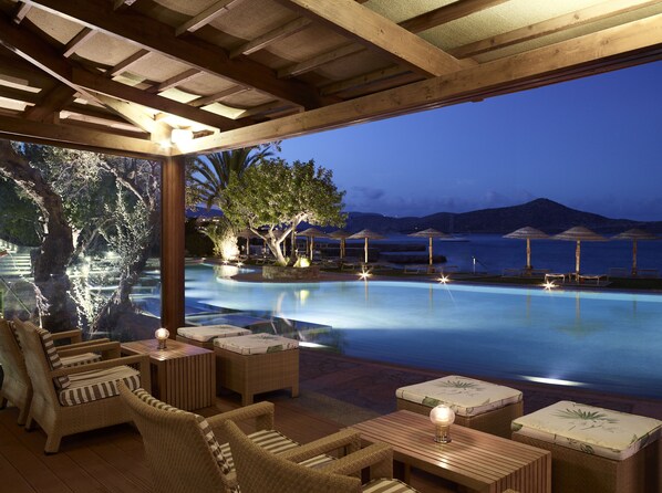 Beach bar