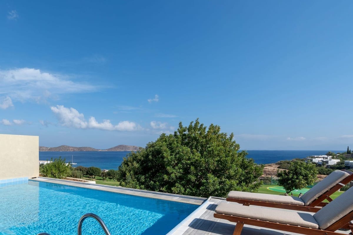 Exclusive Two-Bedroom Suite - Private Pool