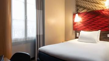 In-room safe, desk, blackout drapes, soundproofing