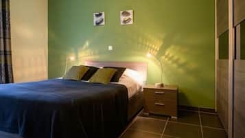 Apartment, 1 Bedroom | 1 bedroom, iron/ironing board, free WiFi, bed sheets