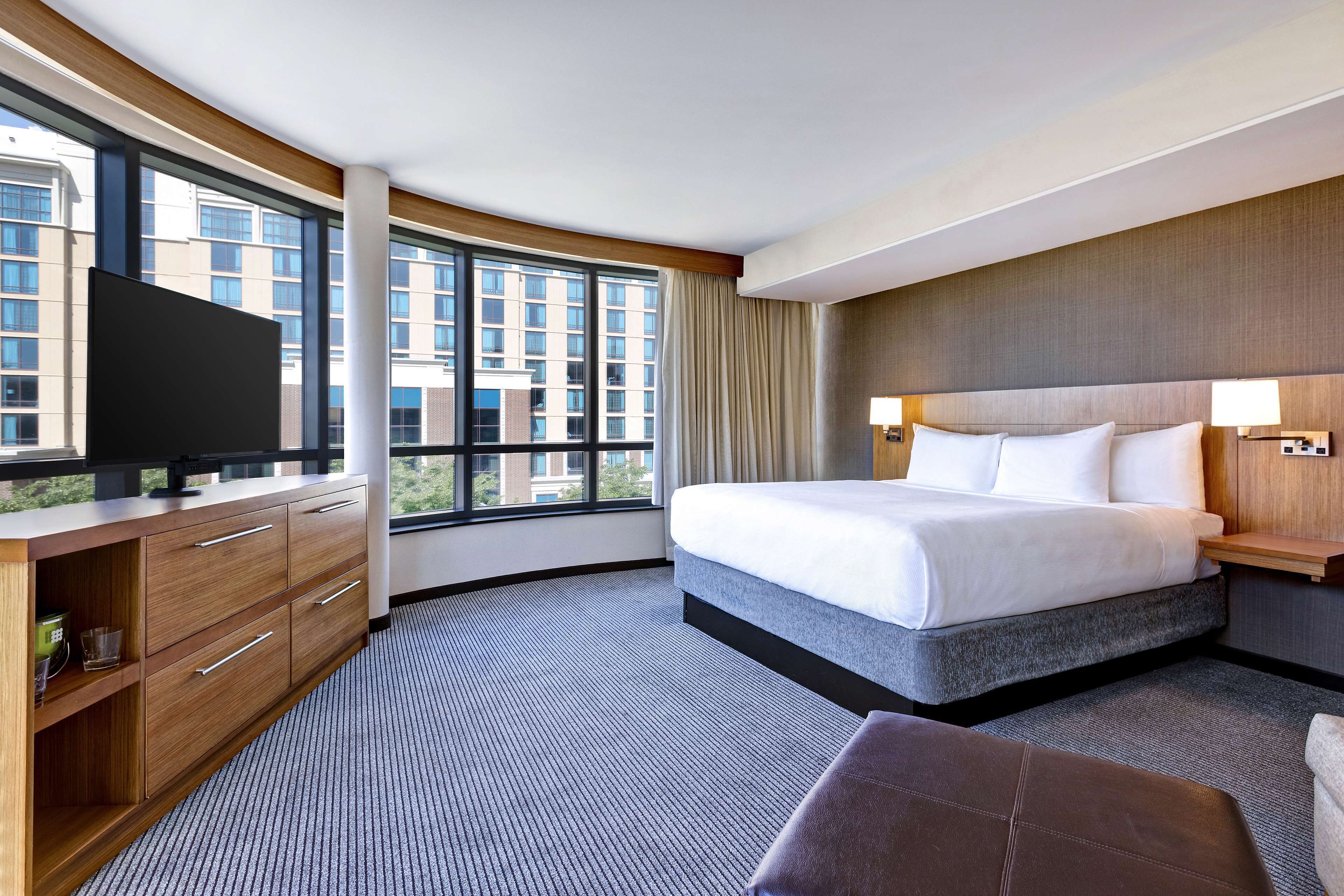 desk, laptop workspace, iron/ironing board, free cots/infant beds