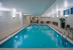 Indoor pool - Hyatt Place Bloomington/Normal (Normal)