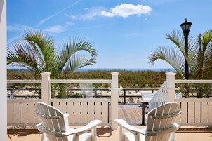 开间套房, 多张床, 海滩景观 | 客房景观