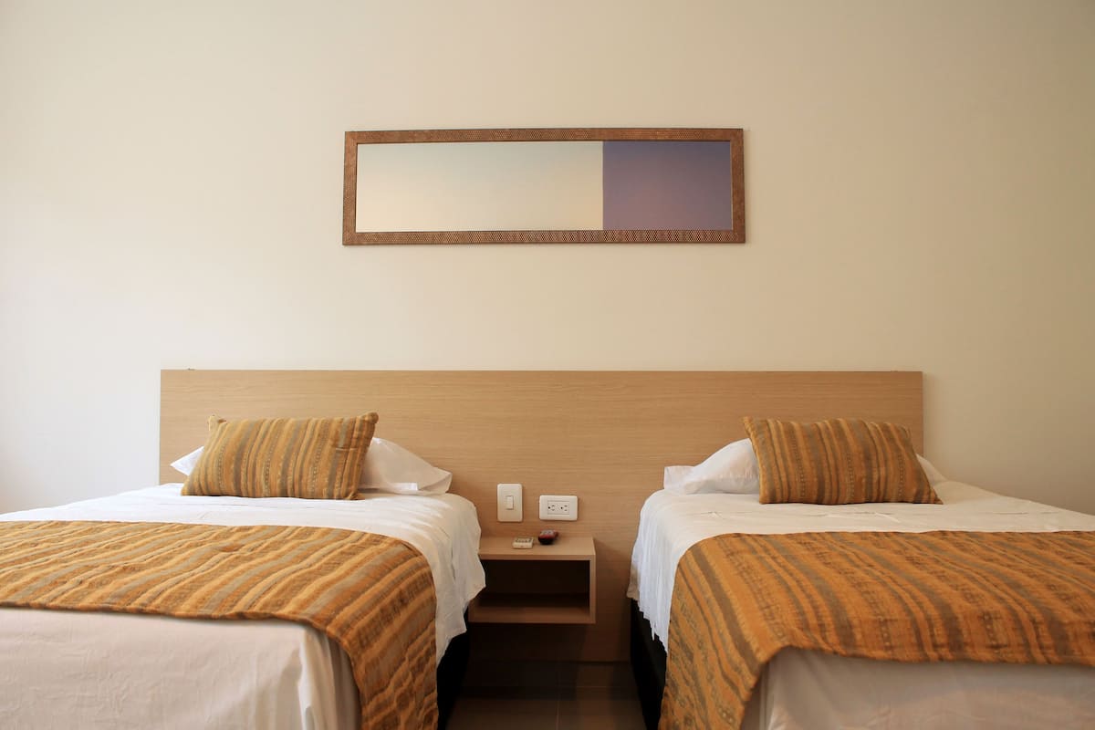 Desk, soundproofing, free WiFi, bed sheets