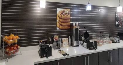 Comfort Inn & Suites