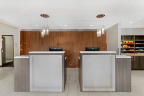 Lobby - Comfort Inn & Suites (Claremore)