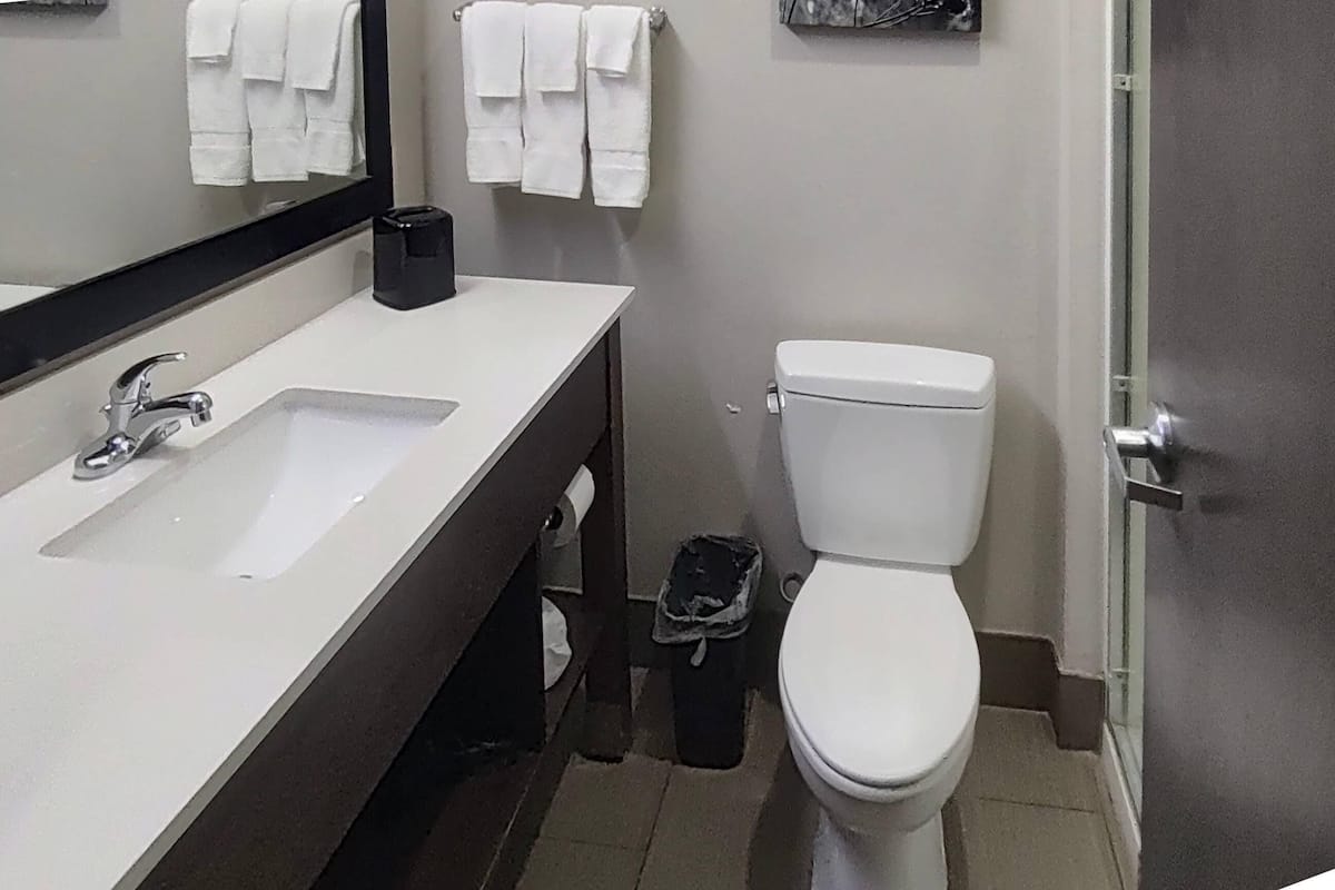 premium bedding, pillow-top beds, desk, iron/ironing board