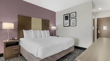 Phòng Suite, 1 giường cỡ king, không hút thuốc | Bộ đồ giường cao cấp, nệm có lớp đệm bông, bàn