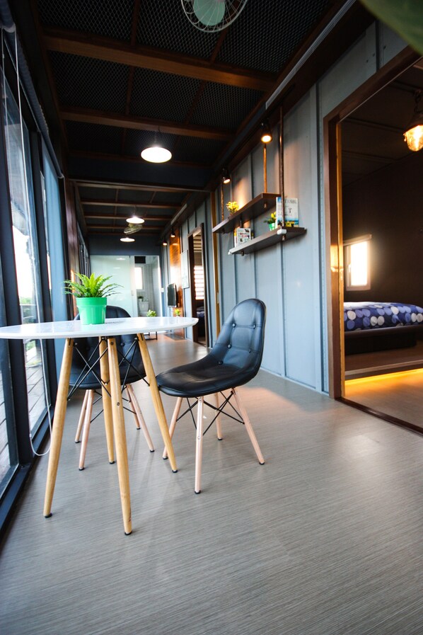 Insonorización y wifi gratis