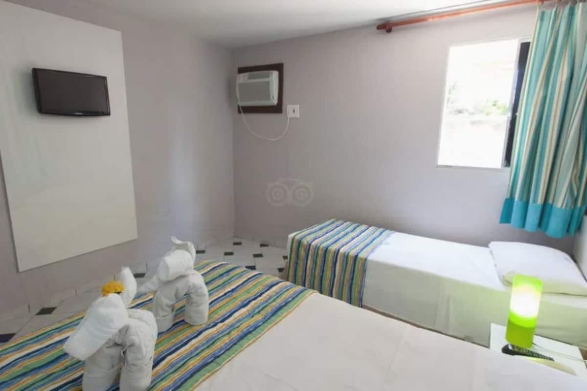 Standard Room | Bar mini, meja, Wi-fi percuma, cadar katil