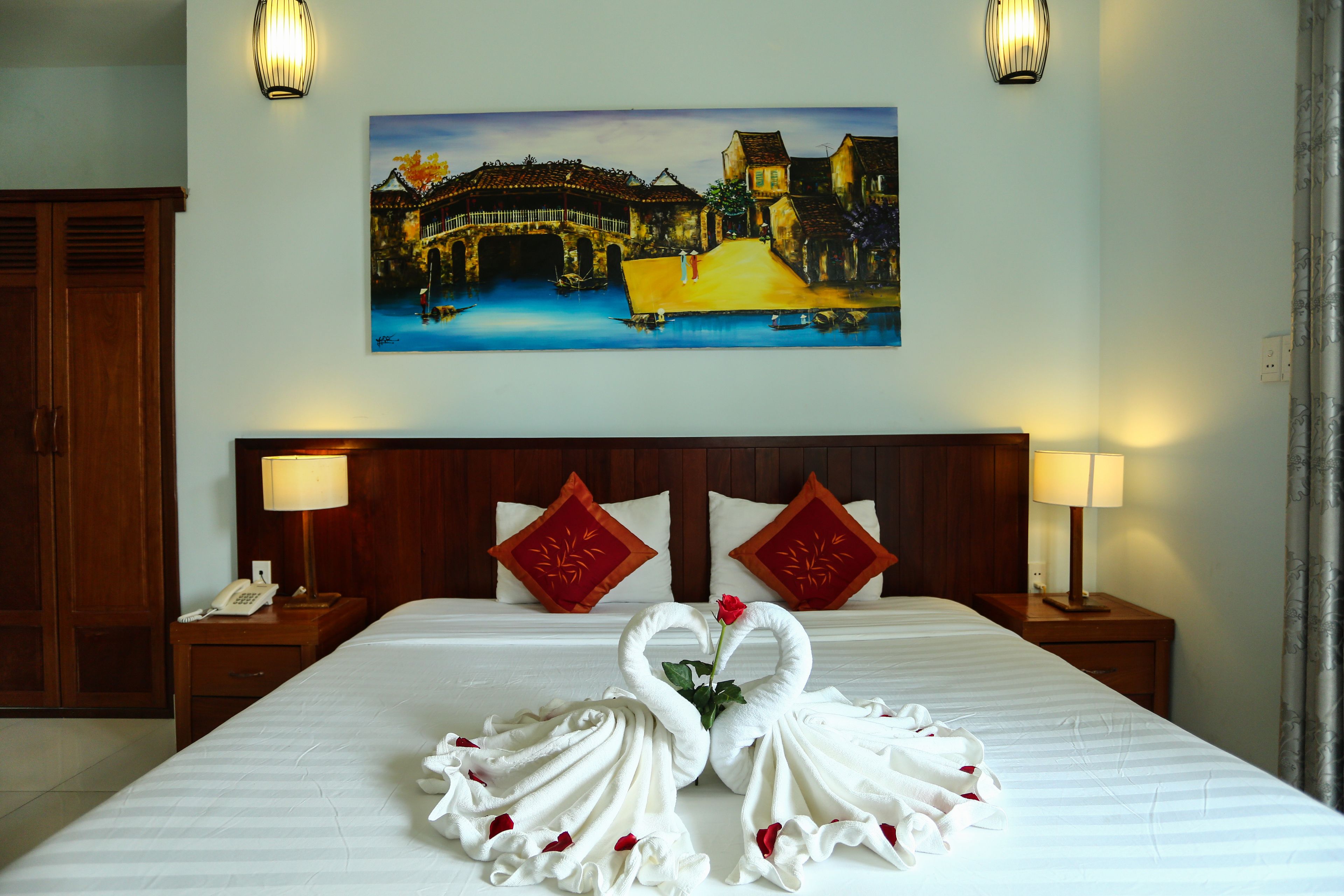 superior room, 1 double bed | premium bedding, minibar, in-room safe, soundproofing