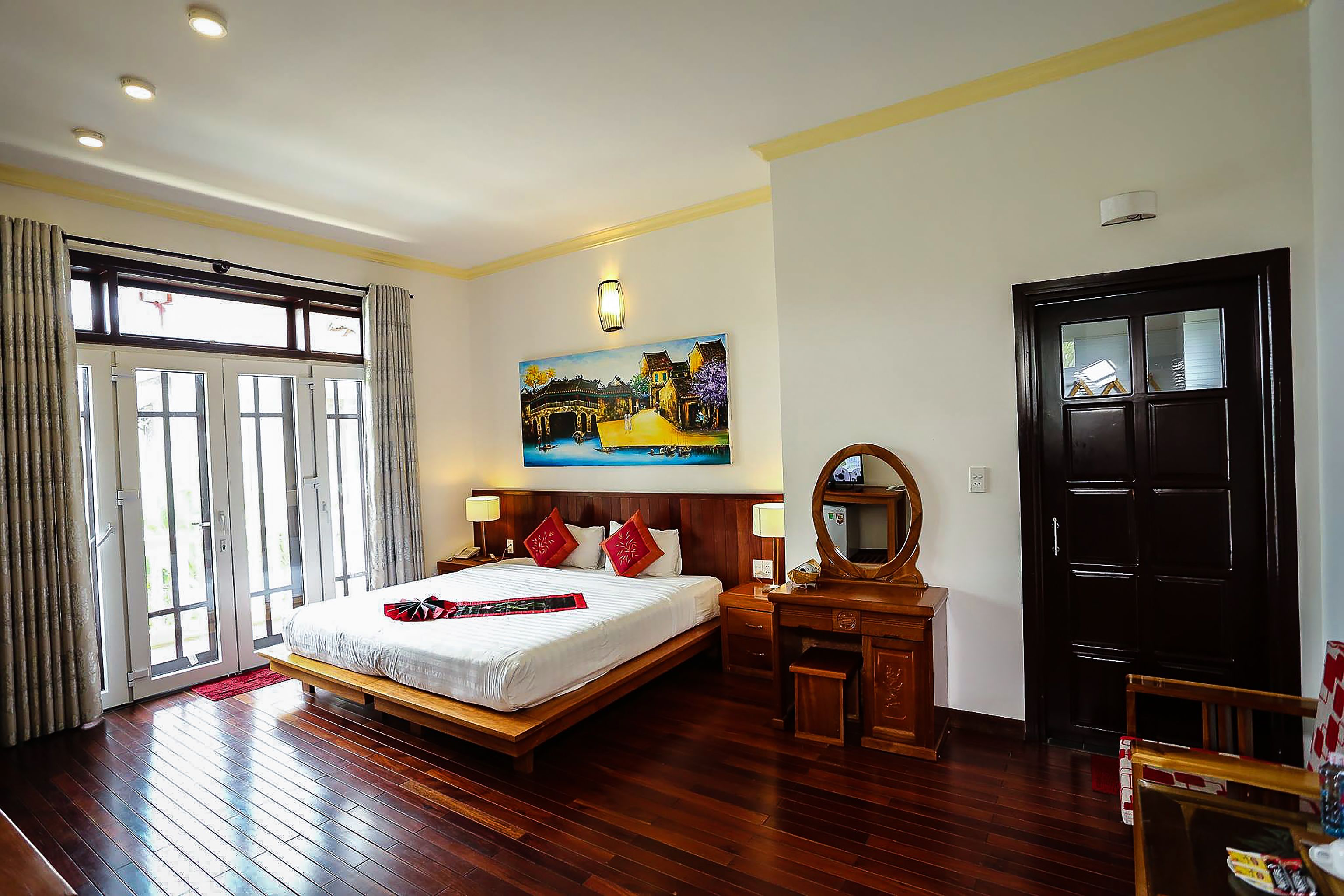 deluxe room, 1 double bed, garden view | premium bedding, minibar, in-room safe, soundproofing