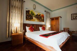 Premium bedding, minibar, in-room safe, soundproofing - Hoi An Holiday Villa (Da Nang)