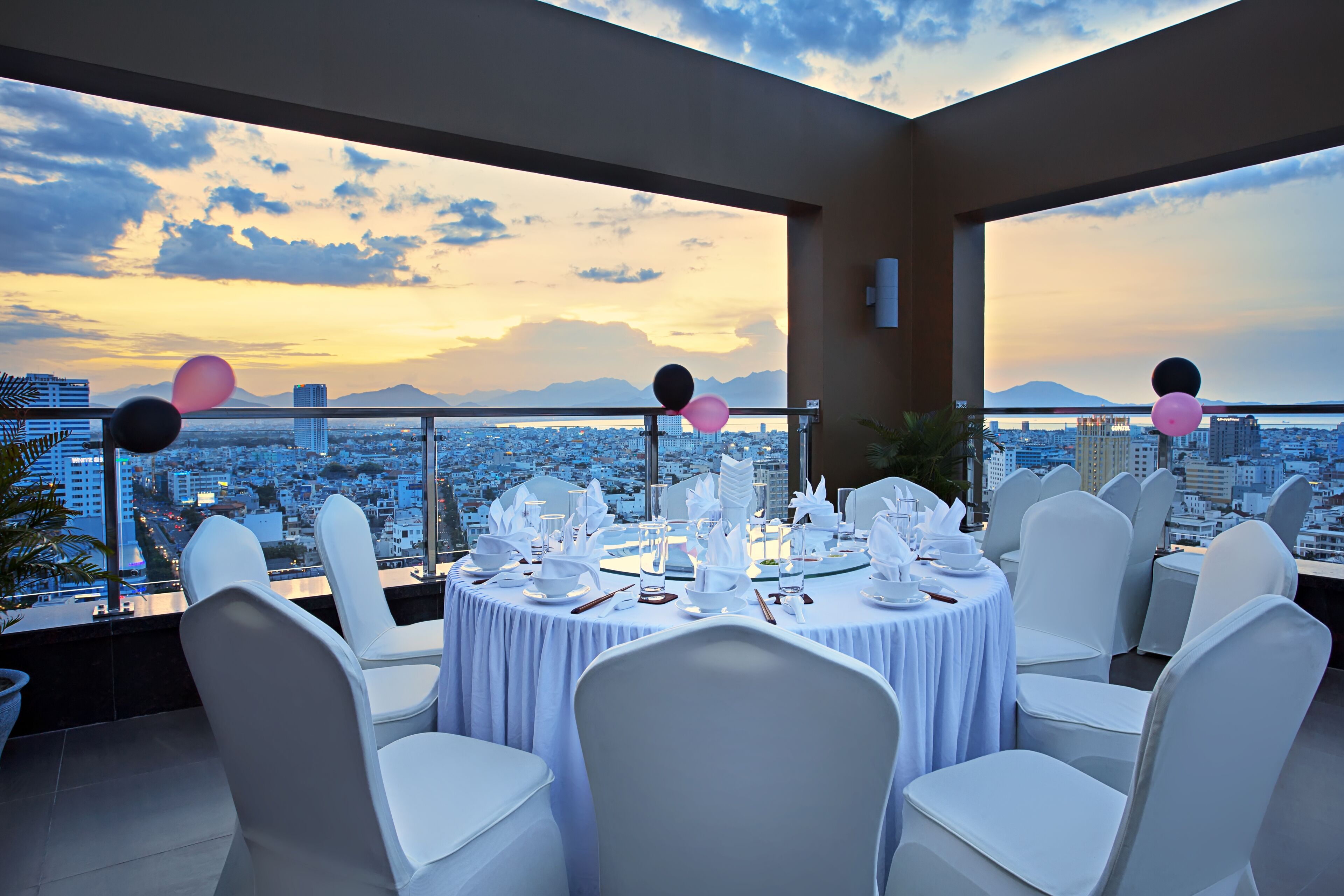 outdoor banquet area