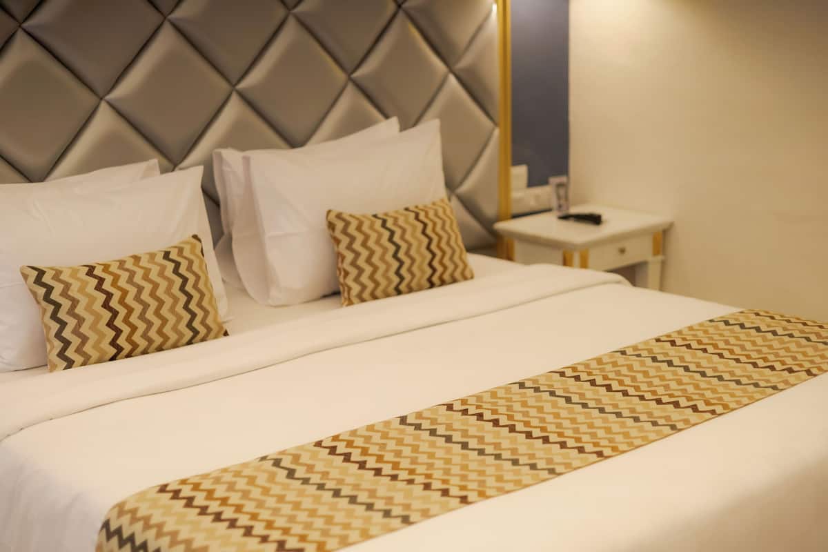 Royal Classic Cabana | 1 camera, minibar, una cassaforte in camera, una scrivania