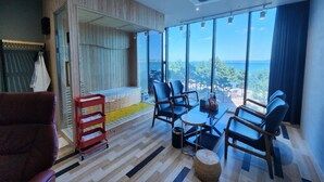 Suite Family Party, Ocean View | Langsir/tirai gelap terus, Wi-fi percuma, cadar katil 