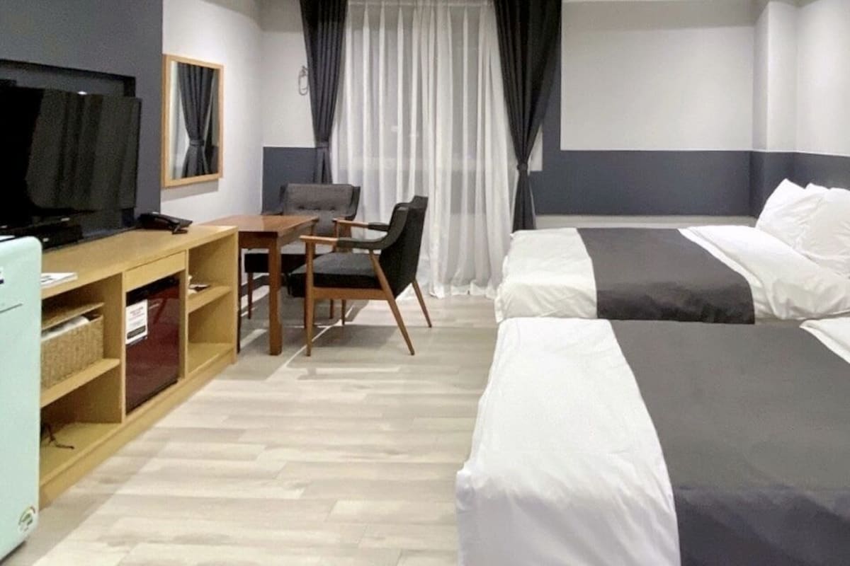 Blackout drapes, WiFi (free), bed sheets