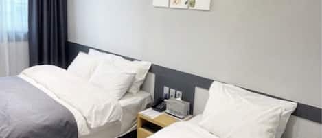 1 habitación, cortinas blackout, wifi gratis y ropa de cama