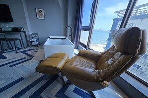 Residence, City View (Condo Type) | Cortinas blackout, Wi-Fi de cortesia, roupa de cama