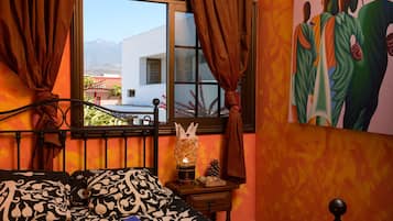 Quarto casal, 1 cama de casal, banheiro compartilhado | Wi-Fi de cortesia