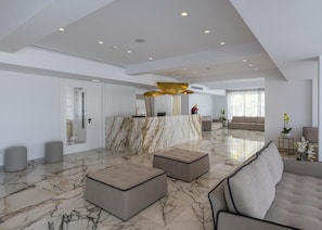 Lobby - Kokkinos Boutique Hotel (Paralimni)