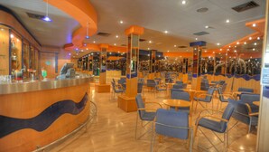 Nightclub - Mellieha Bay Hotel (Mellieha)