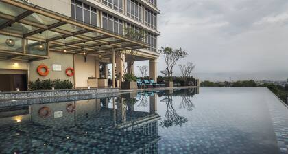 Grand Mercure Solo Baru
