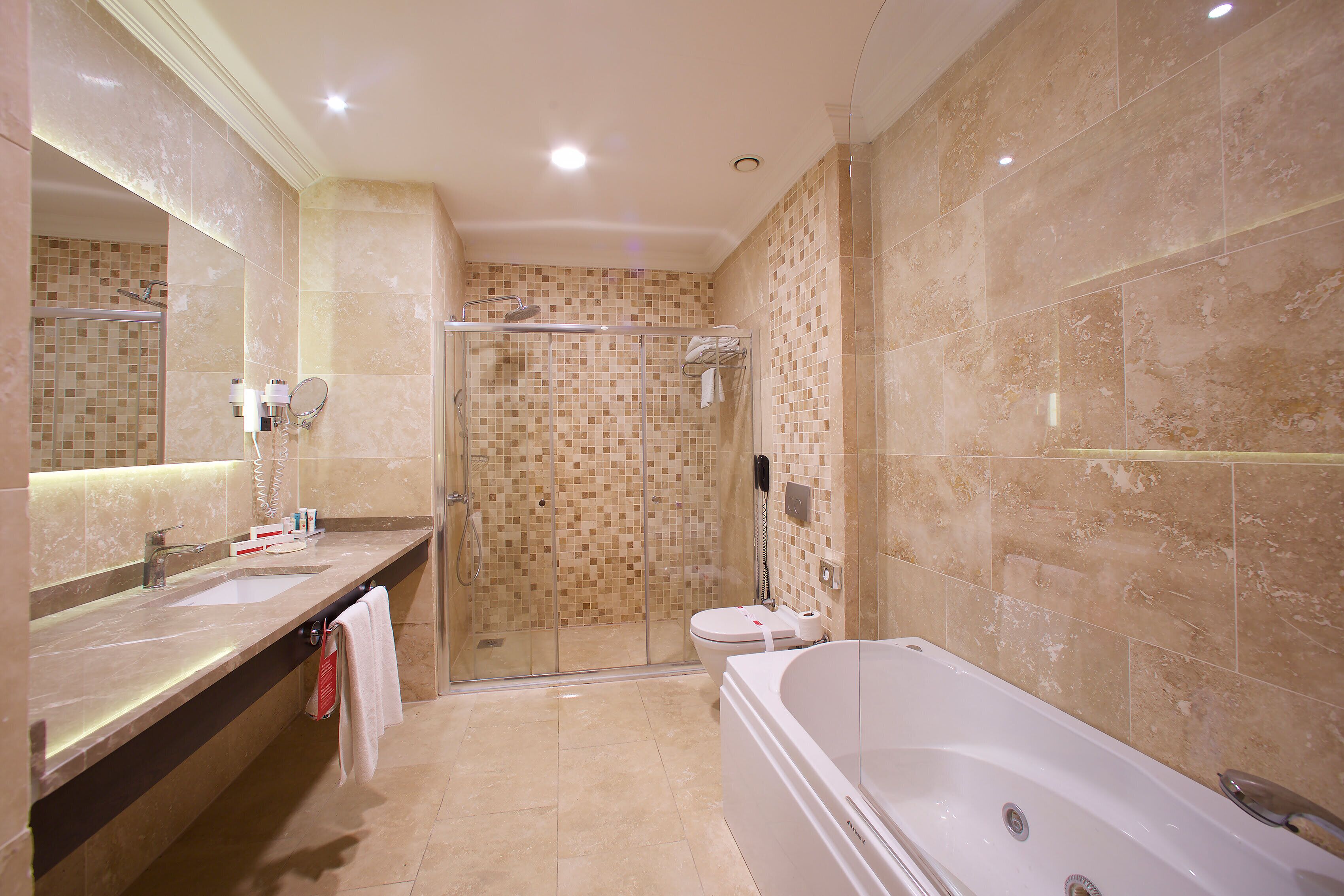 Foto - Ramada by Wyndham Istanbul Merter