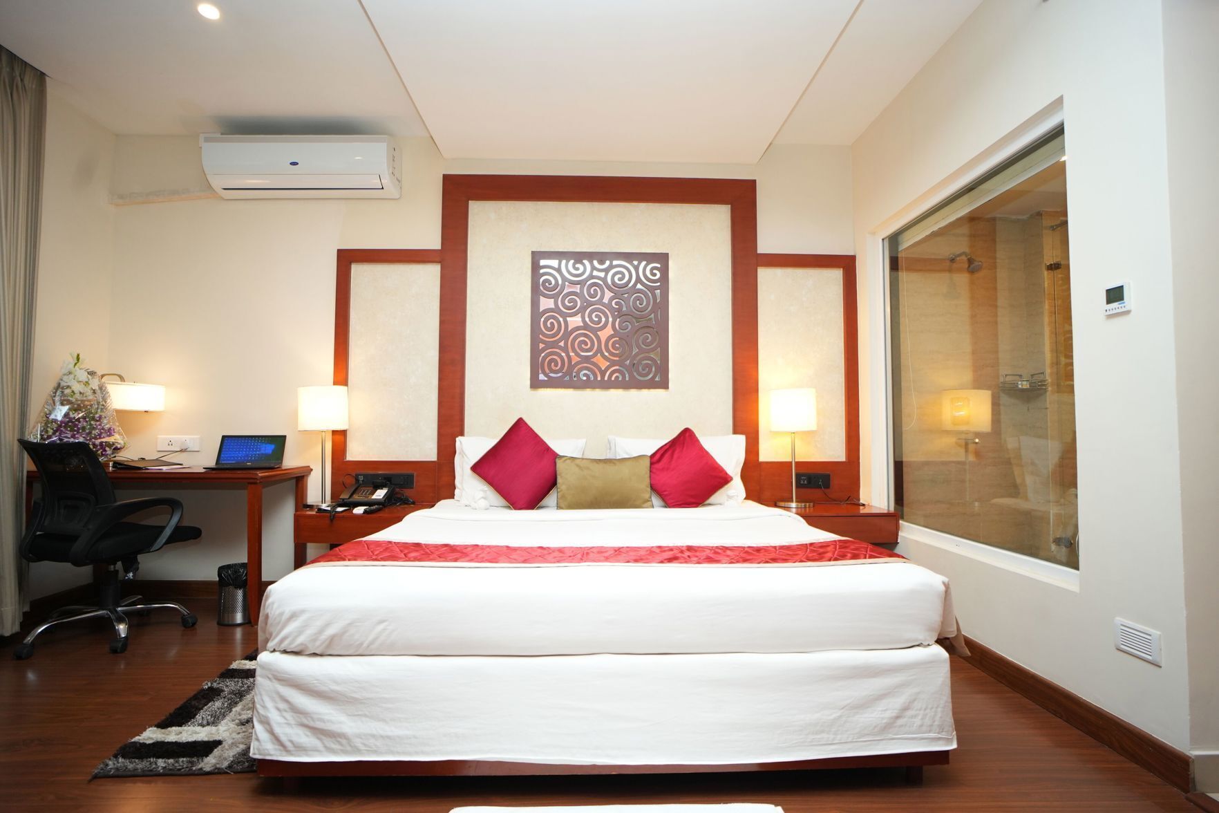 In-room safe, desk, laptop workspace, soundproofing