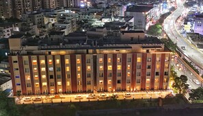 Front of property - The Altruist Business Hotel (Hyderabad)