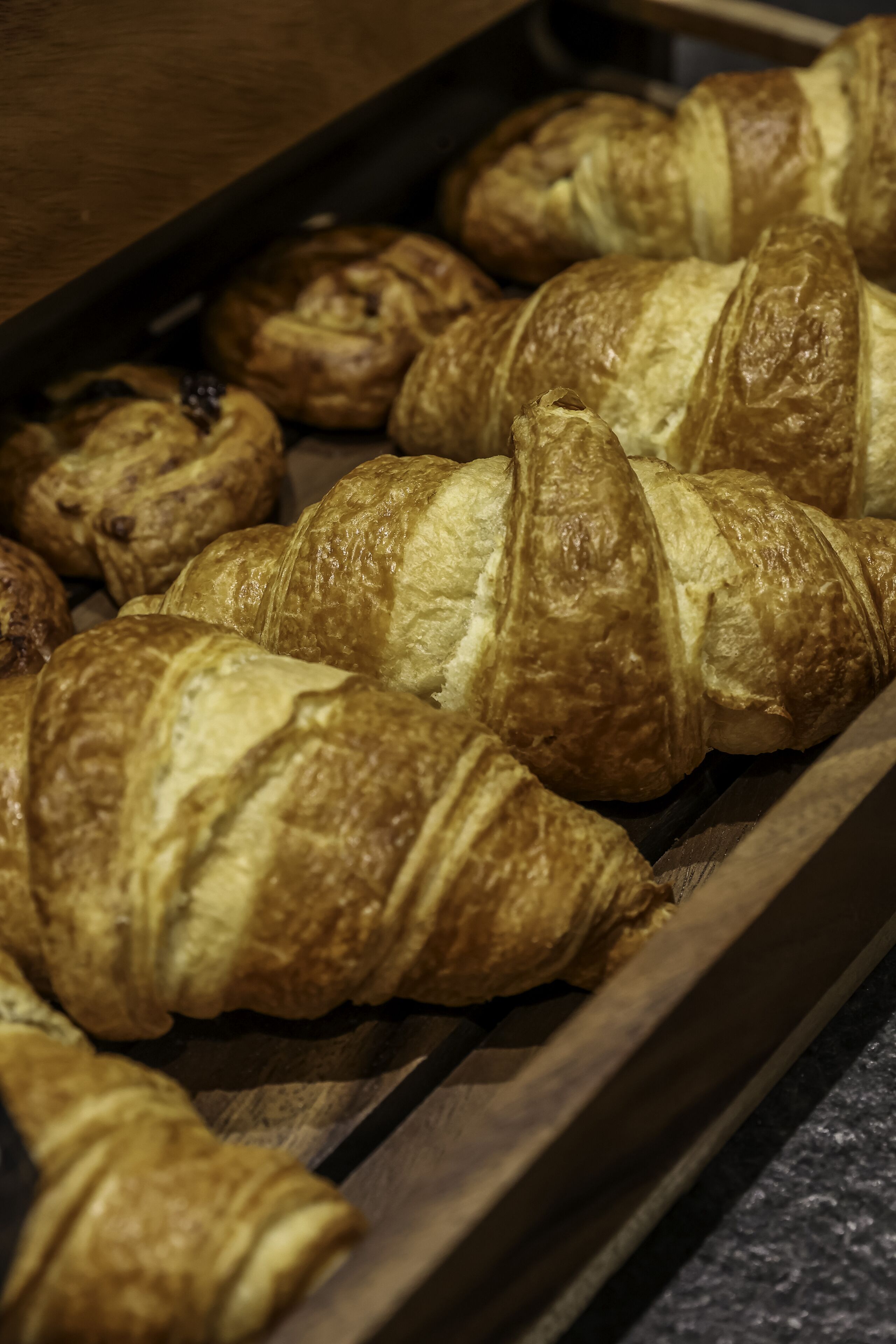 daily buffet breakfast (eur 18 per person)