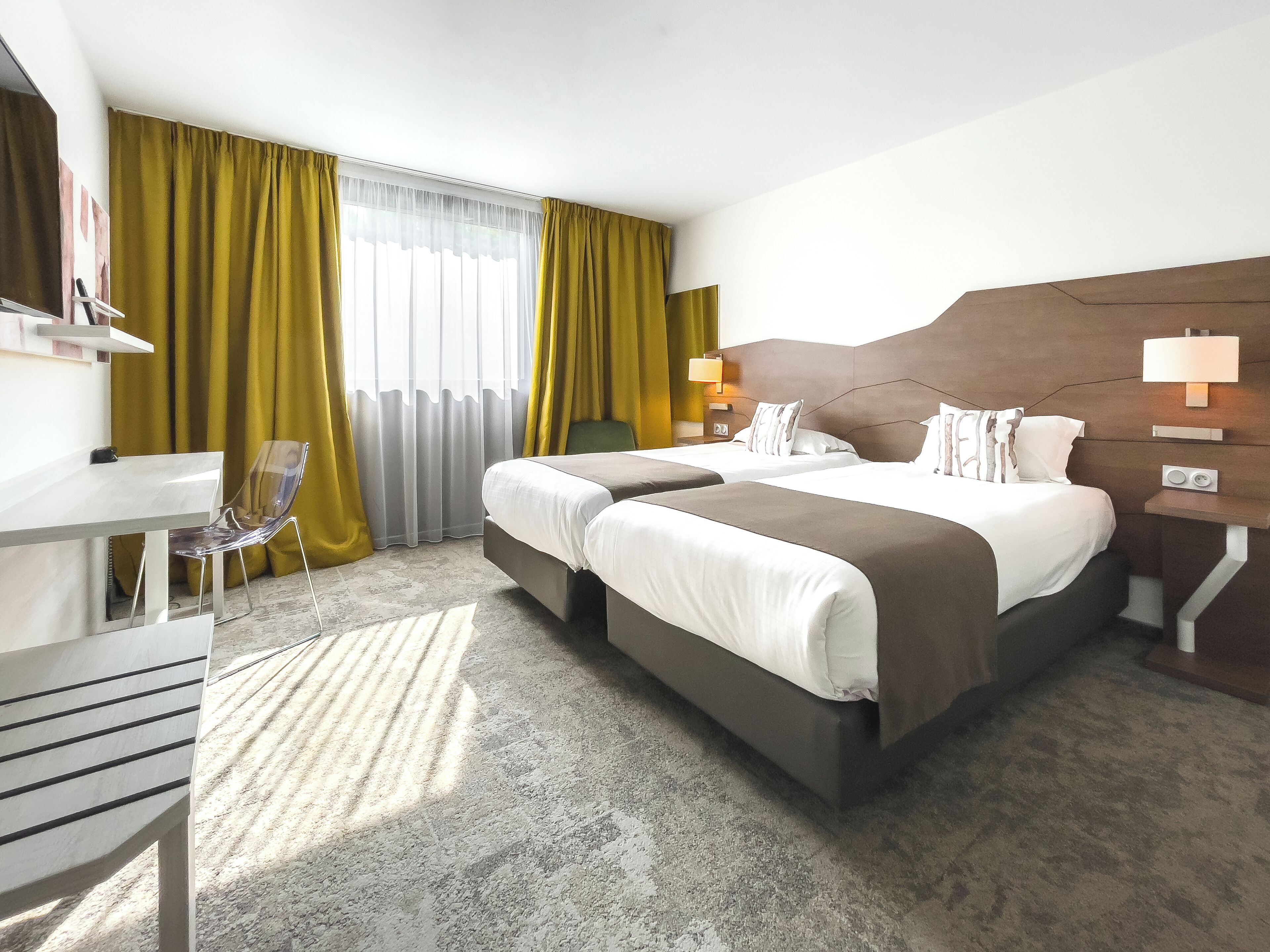 classic twin room, 2 single beds | premium bedding, in-room safe, individually decorated