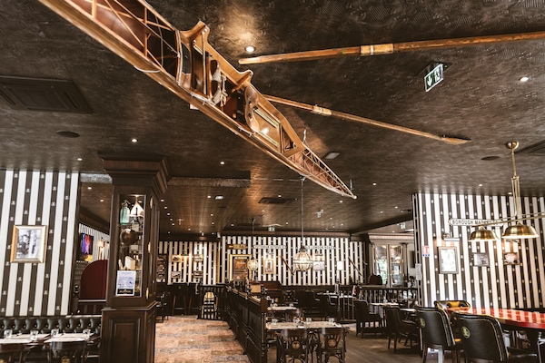 Lunsj og middag serveres