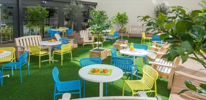 Kamer, 1 tweepersoonsbed, terras, uitzicht op stad | Terras
