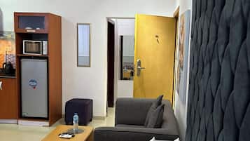 Elite Studio | Living area