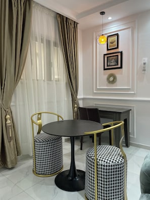 In-room dining - Millennium Apartments (Lagos)