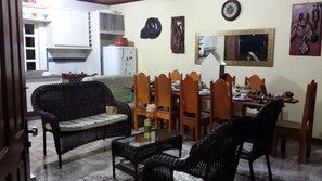 1 bedroom, in-room safe, individually decorated, individually furnished