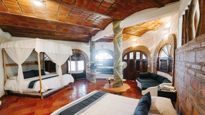 Lower Garden Apartment