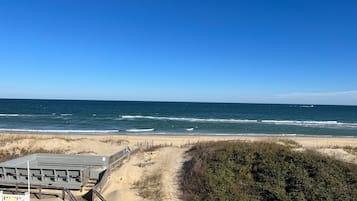 豪華雙人房, 2 間臥室, 廚房, 海景 | 露台/庭院